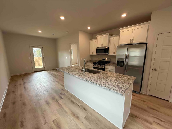 Photo - 603 Stillwater Cv House