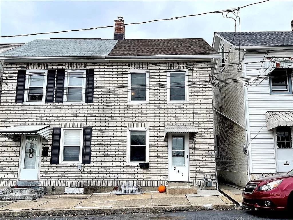 230 Peach St, Catasauqua, PA 18032 House for Rent in Catasauqua, PA