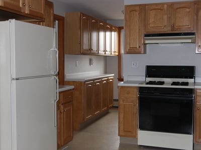 kitchen/pantry - 129 Joliette St
