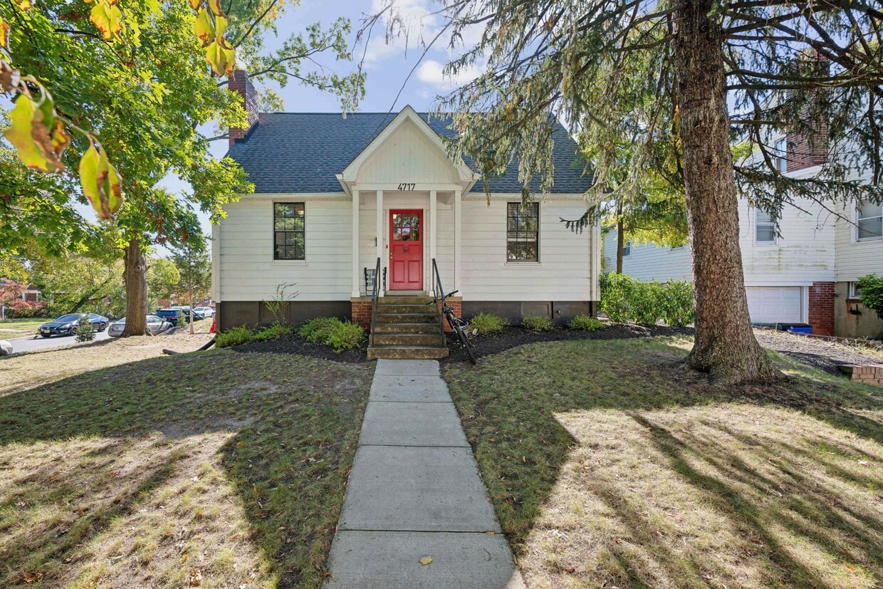 Photo - 4717 Tecumseh