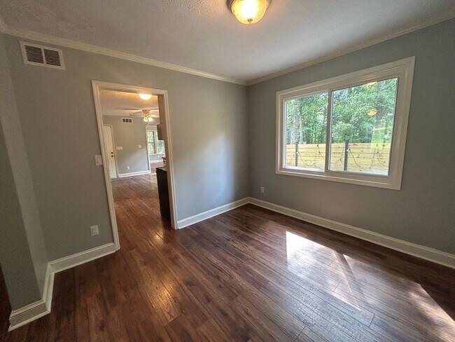Foto del edificio - 102 Shawville Ln