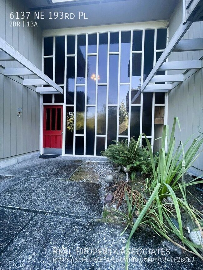 Foto del edificio - 6137 NE 193rd Pl
