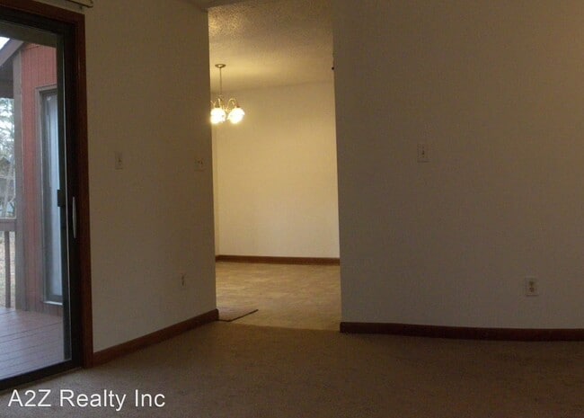 Building Photo - 2 br, 1 bath House - 1210 Hillsborough Road