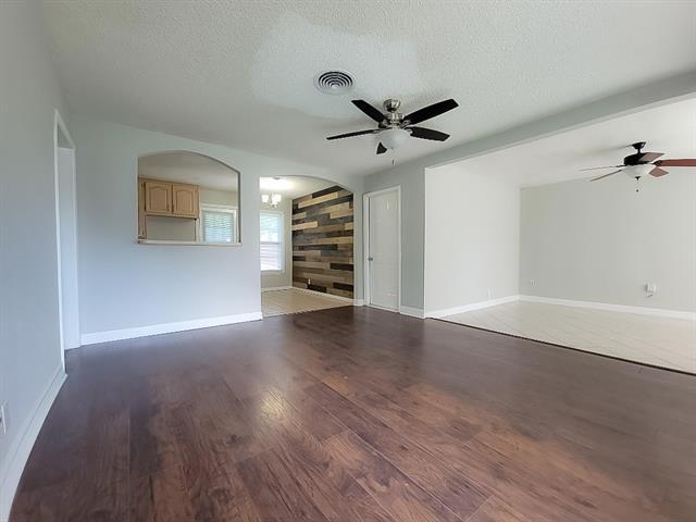 Building Photo - 1225 Harrison Ln