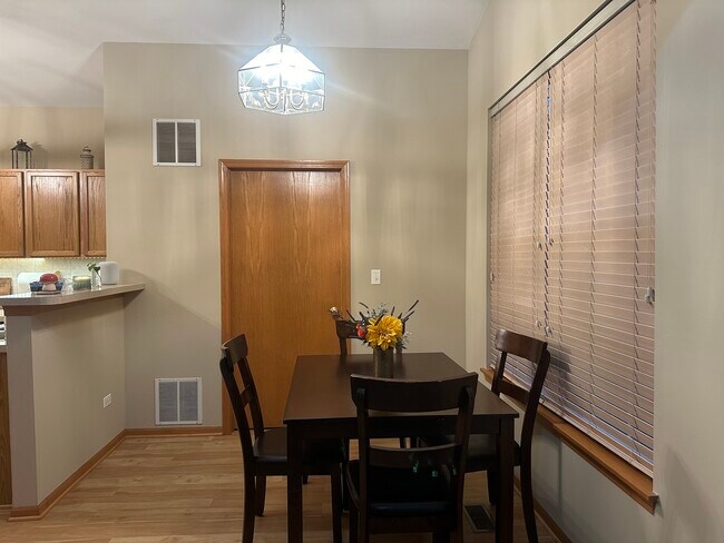 Foto del edificio - 1476 Keystone Ct