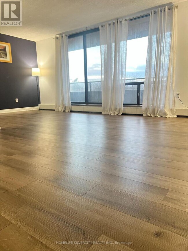 Photo du bâtiment - 2929 Aquitaine Ave