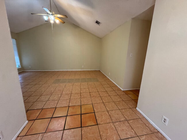 Building Photo - 10707 Lanshire Dr