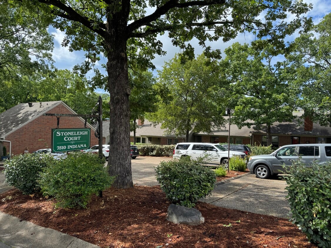 Parking, unit in background. - 7510 Indiana Ave