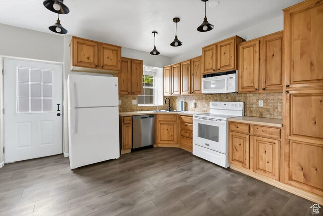 Building Photo - #1 URREY PROPERTY MANAGEMENT