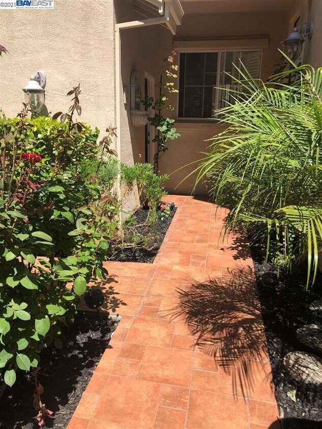 Foto principal - 1300 Canyon Side Ave