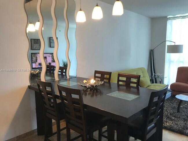 Photo - 244 Biscayne Blvd Apartment