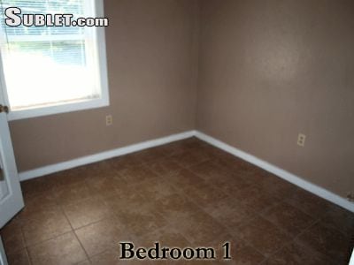 Building Photo - 620 Allie Ln
