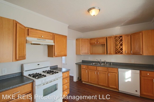 Building Photo - 2 br, 1 bath House - 4350 N 65th Street