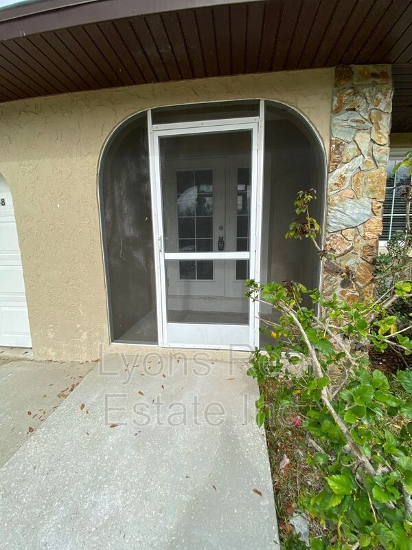 Building Photo - 3708 Island View Dr