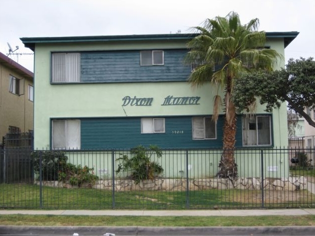 Primary Photo - Dixon Manor
