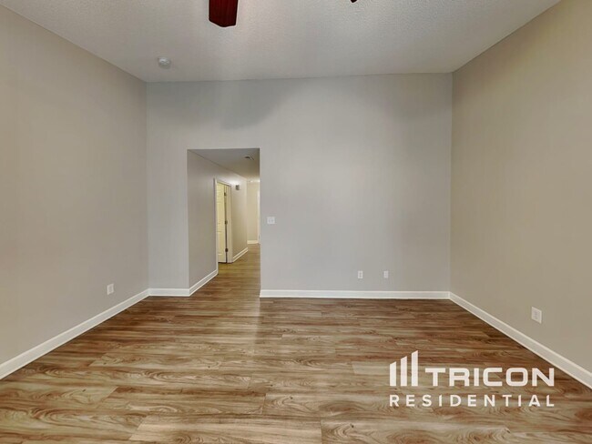 Foto del edificio - 943 Ashland Ave