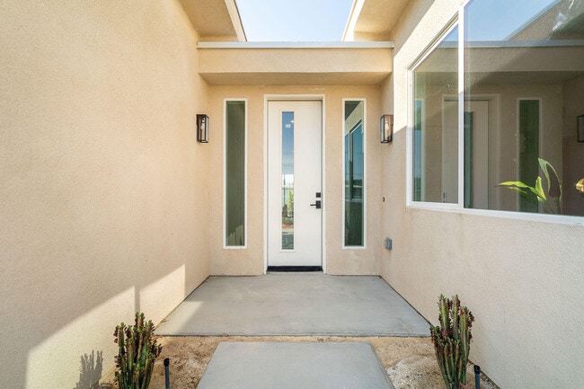 Foto del edificio - 361 W Sunview Ave