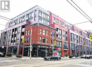 Building Photo - 246-246 Logan Ave