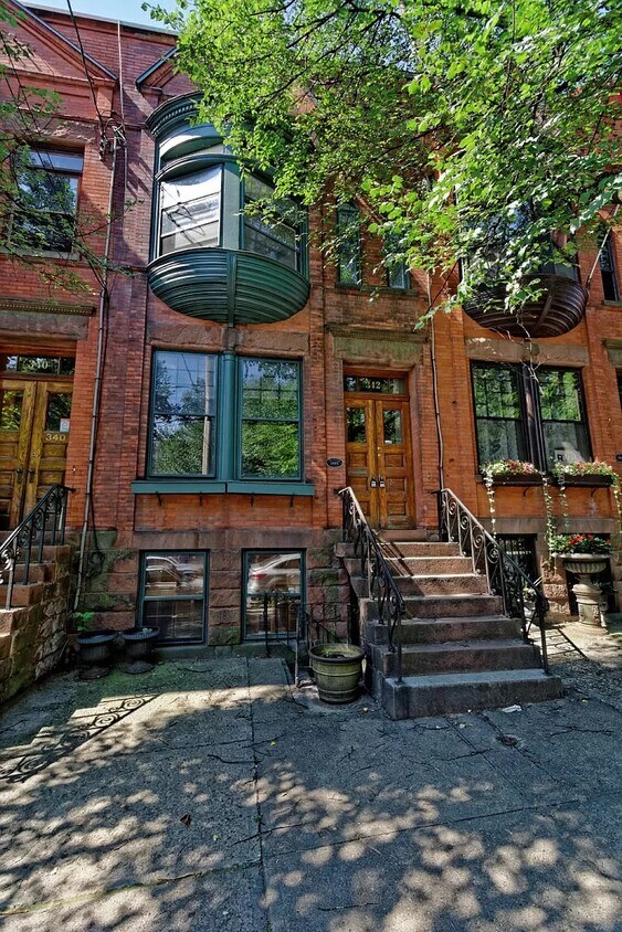 Front of House - 342 Hudson Ave