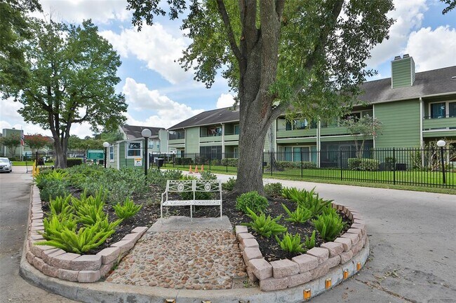 Foto del edificio - 14777 Wunderlich Dr