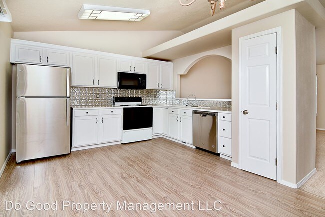 Foto del edificio - 13589 W Acorn St