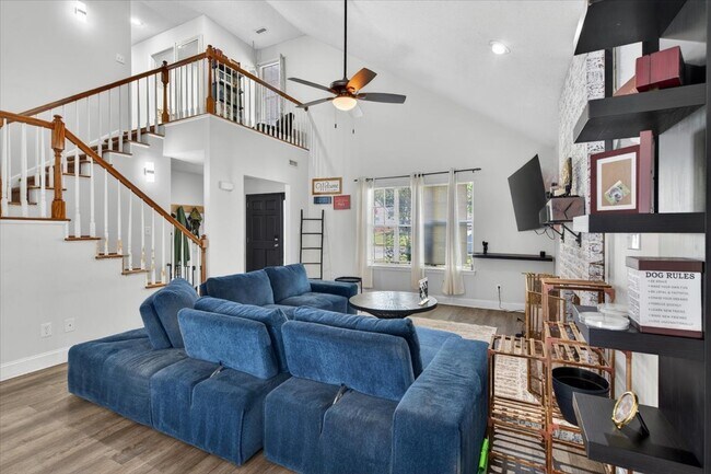 Foto del edificio - 5124 Rosemede Dr