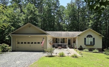 Building Photo - 1345 Ohio Ln