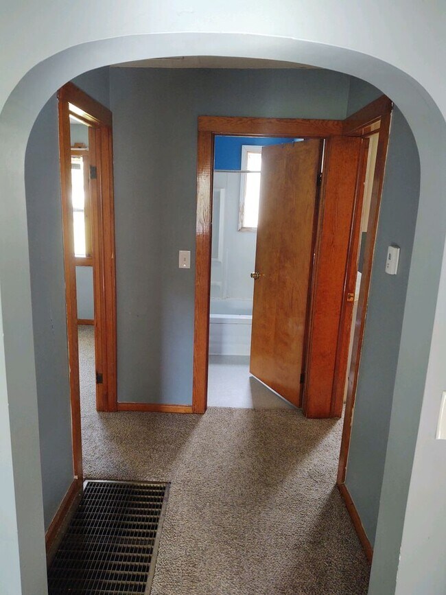 Foto del edificio - Adorable Home in Cadillac on Clam Lake Gre...