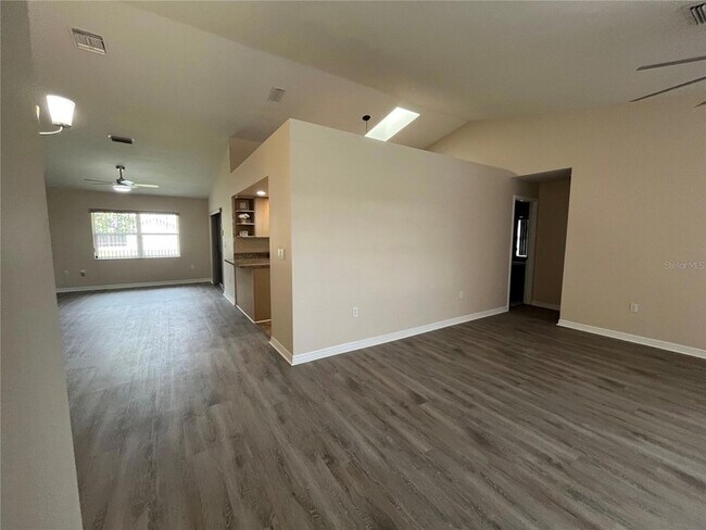 Building Photo - 3063 Lake June Blvd