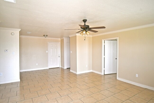 Foto del edificio - Cute 3 Bedroom 1 Bath Home with storage shed.