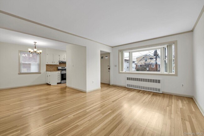 Foto del edificio - 9 Graywood Rd