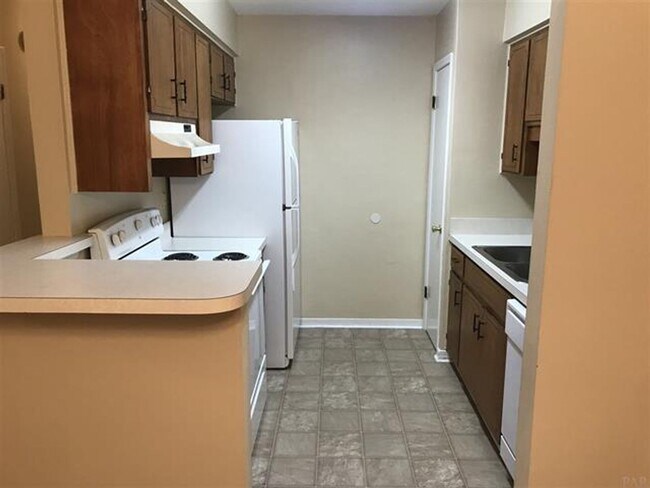 Foto del edificio - 8360 Country Walk Dr