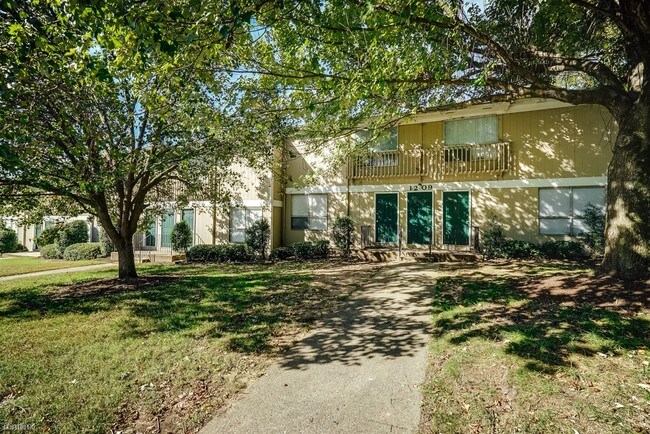 Building Photo - 2 br, 1 bath  - 1213 Nelson St