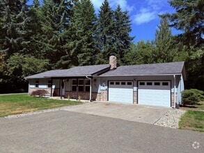 Building Photo - 4433 140th Ave SW