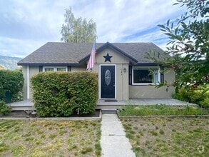 Building Photo - 145 N Harris Ave