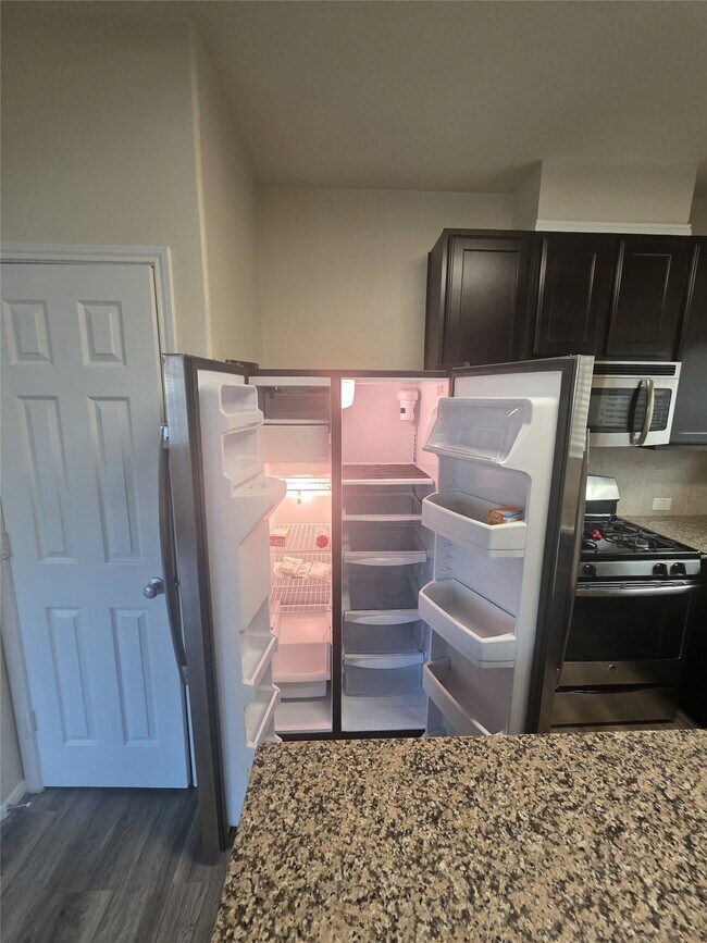 Foto del edificio - 7274 Autumn Sun Dr