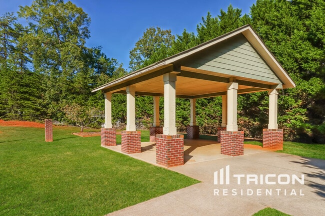 Building Photo - 47 Wyndham Ct