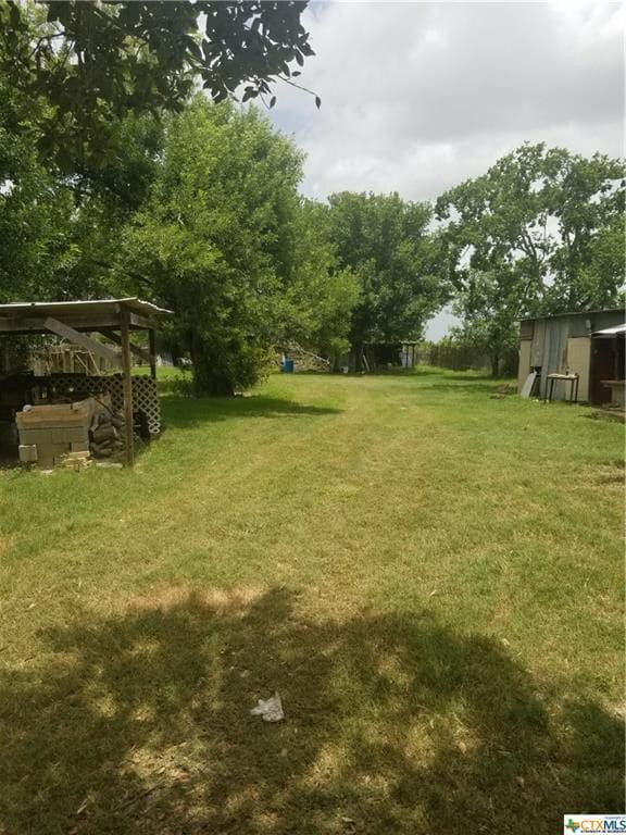 backyard - 4904 lone tree rd