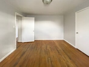 Building Photo - 10823 IN-32