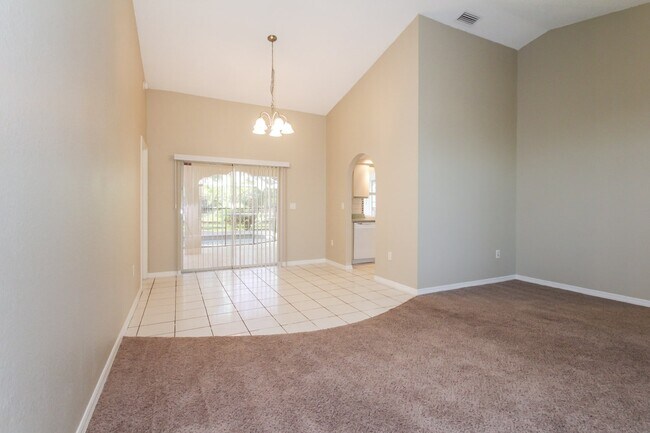 Building Photo - 26332 Asuncion Dr