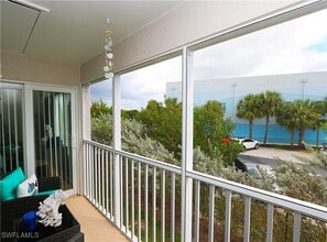 Building Photo - 2235 San Marco Rd