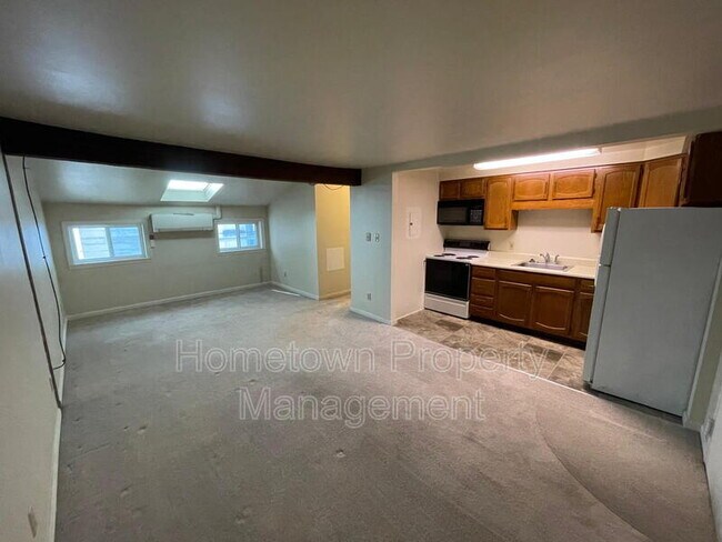 Foto del edificio - 105-107 N Hanover St