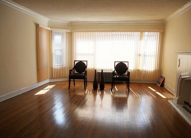 Foto del edificio - 7519 S Essex Ave