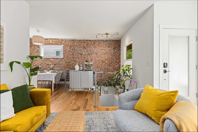 living room - 1217 E 26th Ave