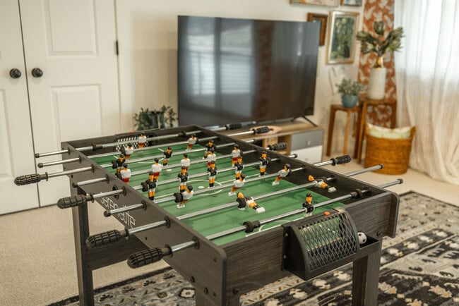 Building Photo - 6629 Purple Poppy Ln