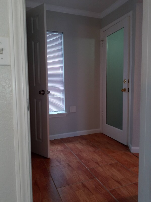 Foto del edificio - 3419 Rosedale St