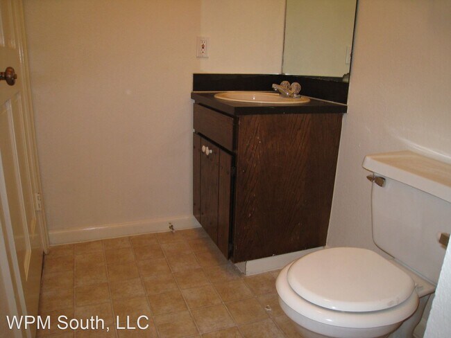 Foto del edificio - 2 br, 1.5 bath House - 2006 N 30th St #3