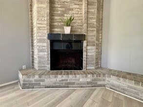 Building Photo - 23 Rockfern Rd