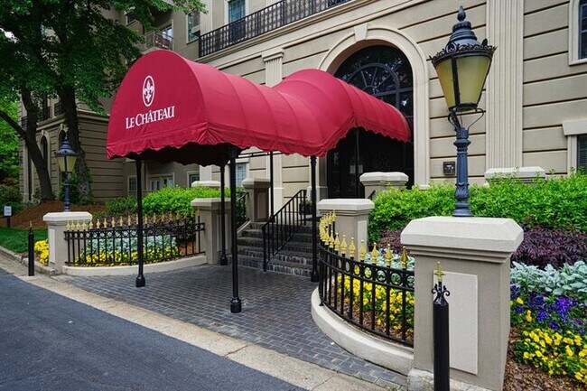 Foto del edificio - 2865 Lenox Rd NE