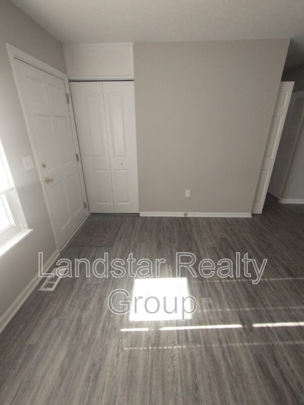 Building Photo - 395 Beechland Rd